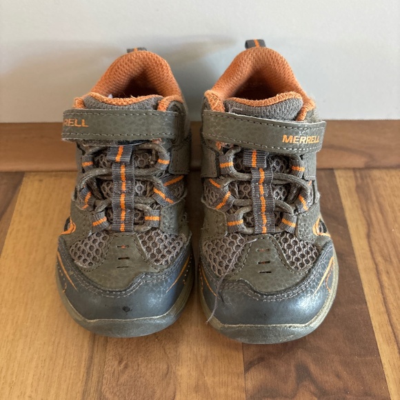 Merrell toddler boy hiking shoe/sneaker - Picture 1 of 4